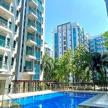 Condo In Newport City Pasay Near Naia T3 Airport Manila